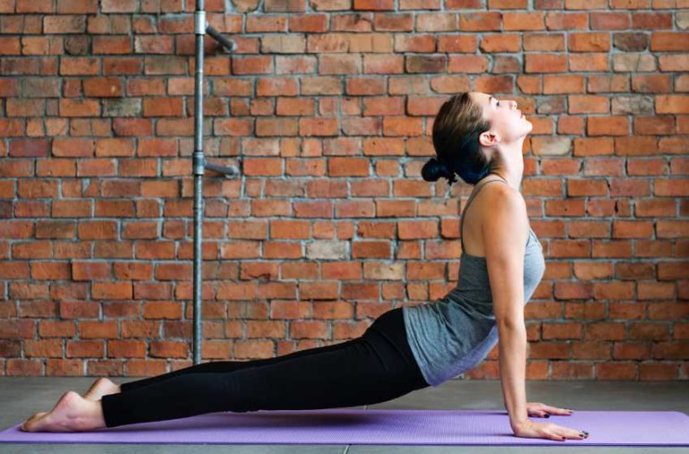 Как с помощью йоги сделать фигуру гибче и похудеть