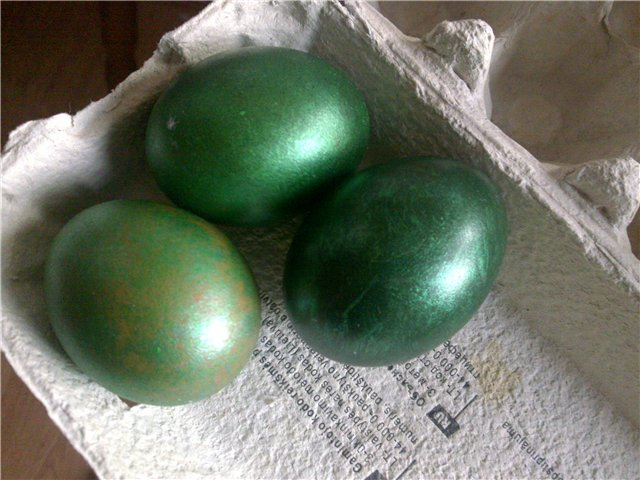 как красить яйца зеленкой