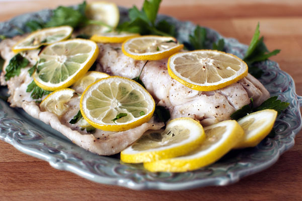 Запеченная рыба с лимоном﻿